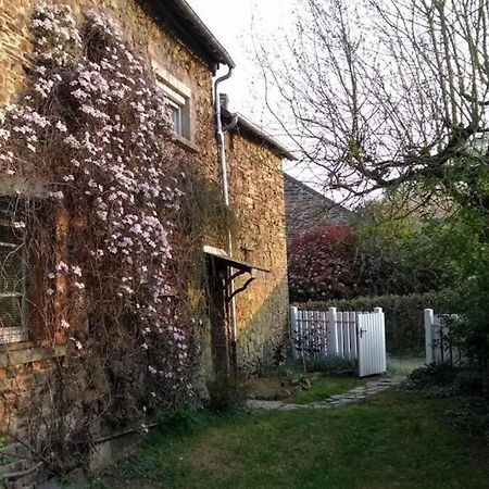 Gite La Lisiere, En Broceliande Neant-sur-Yvel Luaran gambar